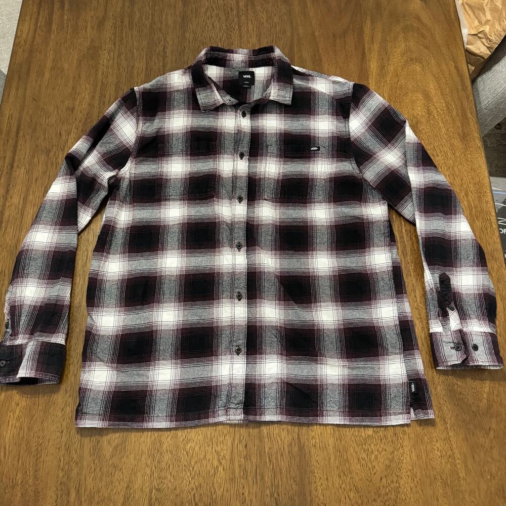 Vans Men’s Large Burgundy Black White Plaid Flannel Button Up Shirt